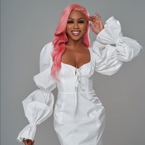 Meet your Posher, Deja